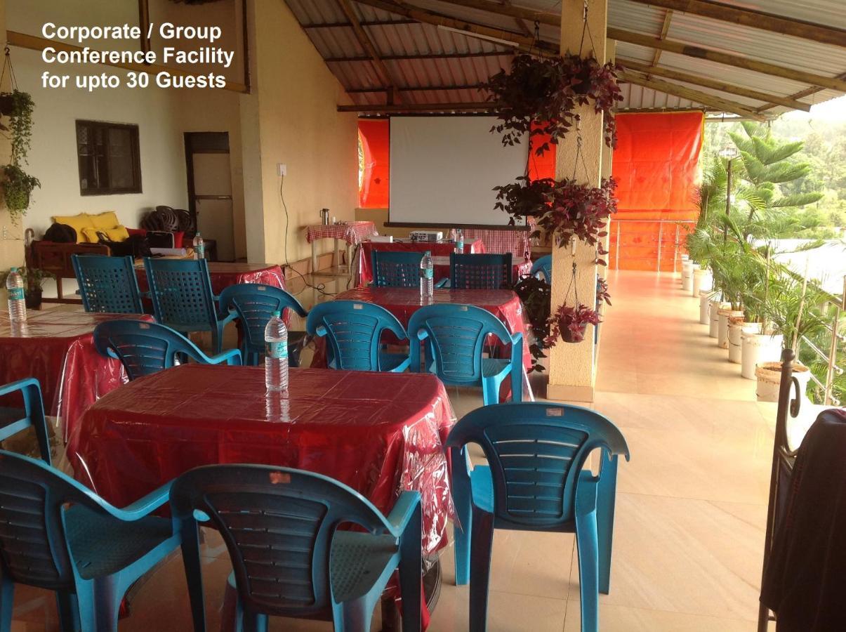 D's Den Hotel Panchgani Buitenkant foto