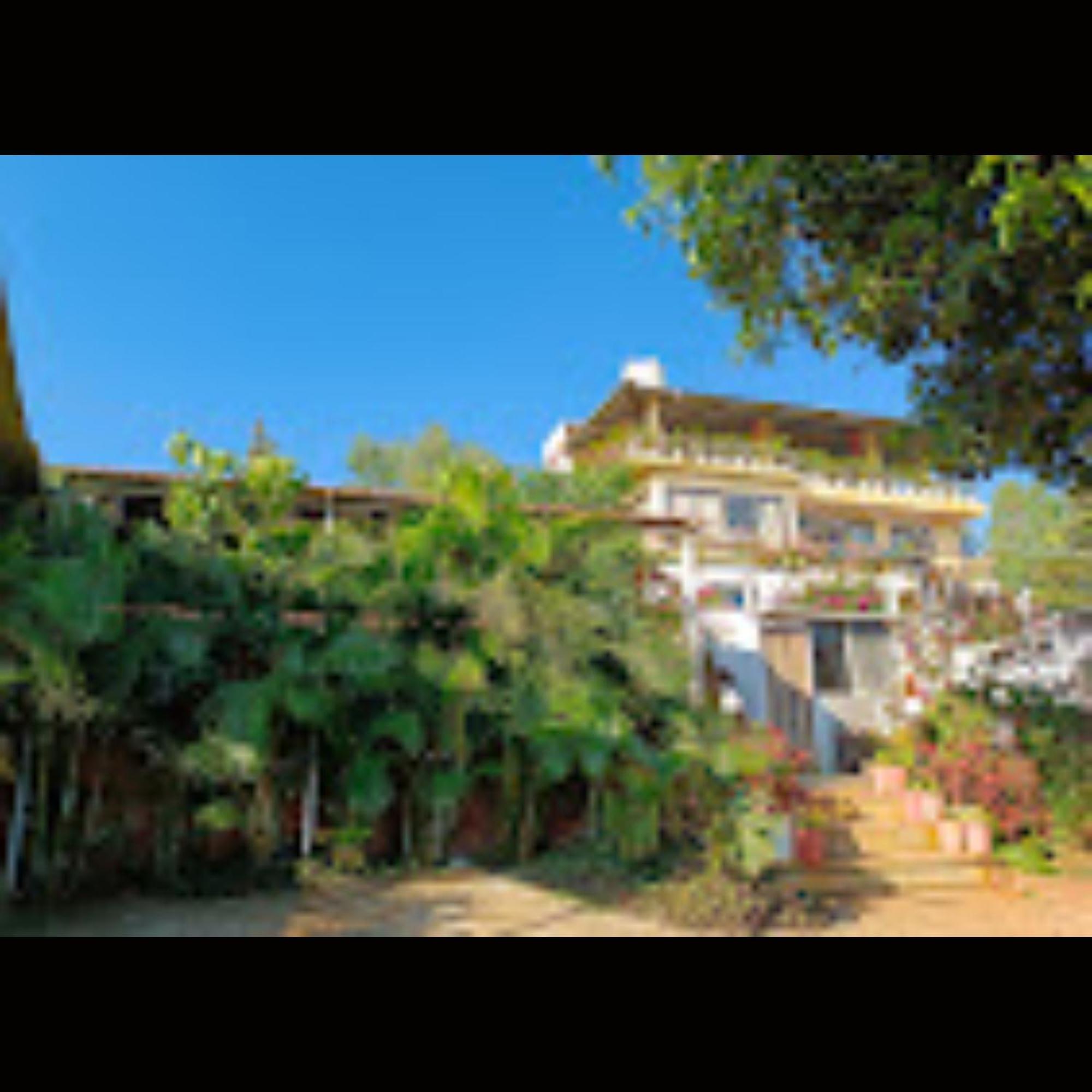 D's Den Hotel Panchgani Buitenkant foto