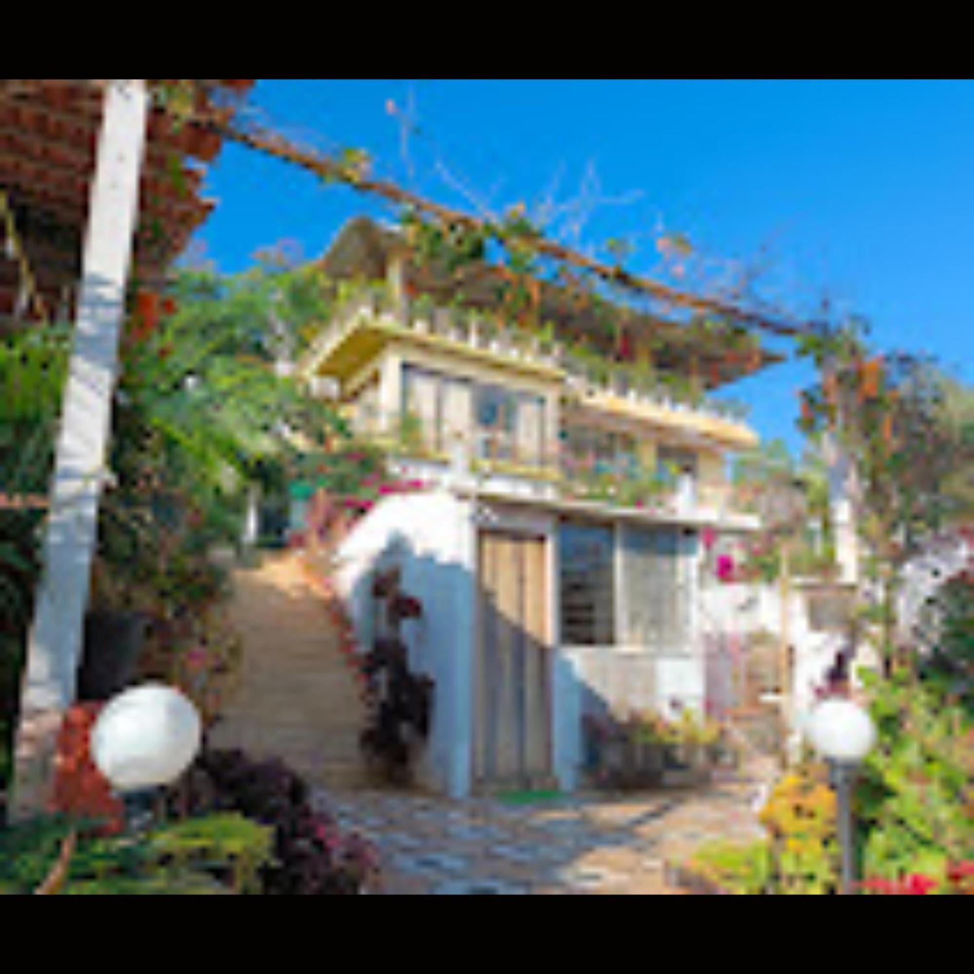 D's Den Hotel Panchgani Buitenkant foto